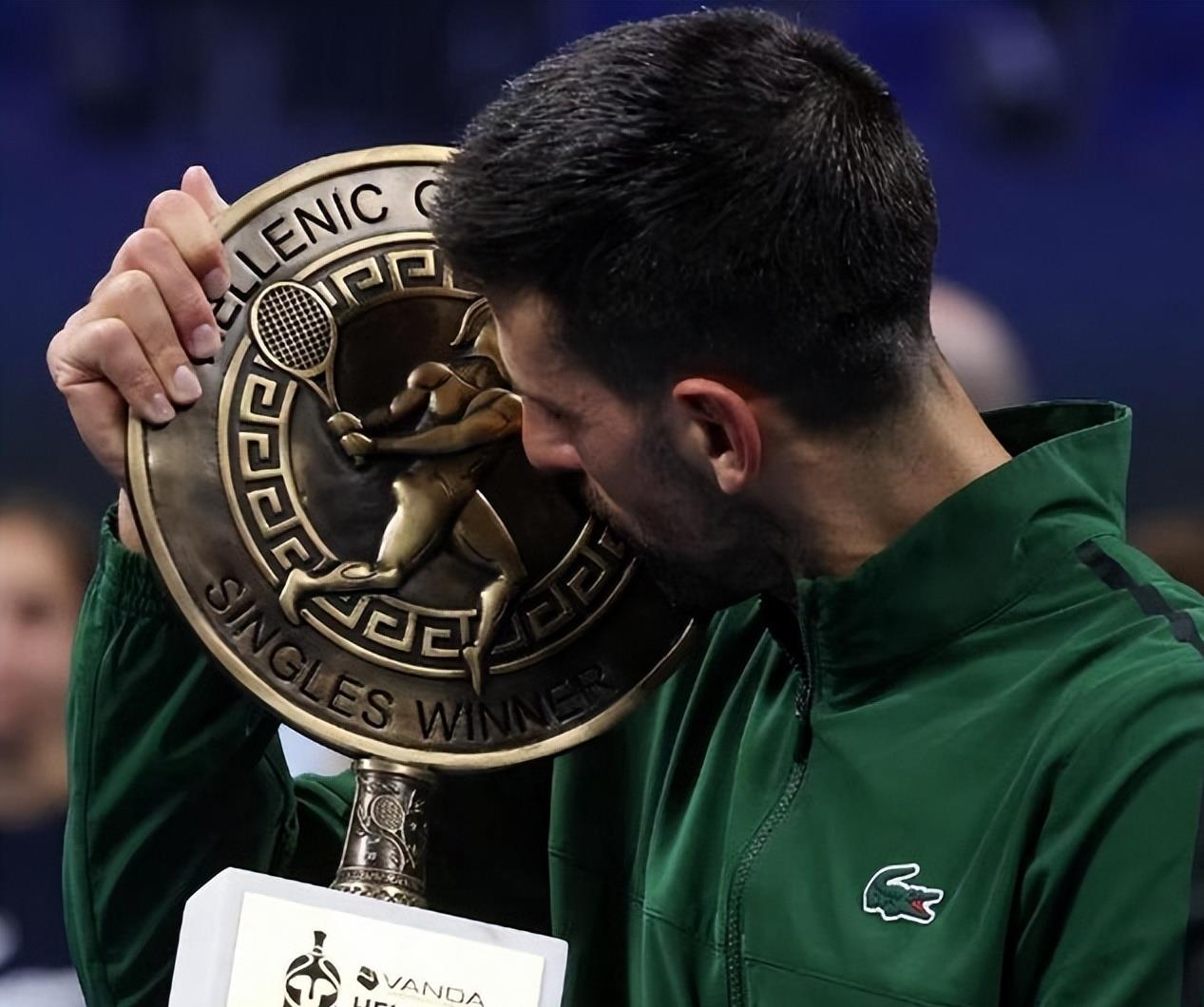 蒙特卡洛大师赛力克年终总决赛，德约科维奇带队取胜的简单介绍